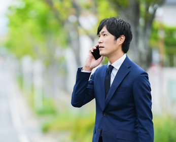 営業職　自ら考え、行動できる人